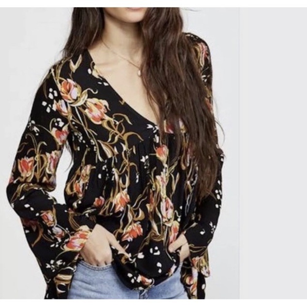 Free People Bella Floral Bell Sleeve Tunic Maroon Print V-Neck Blouse Size XS